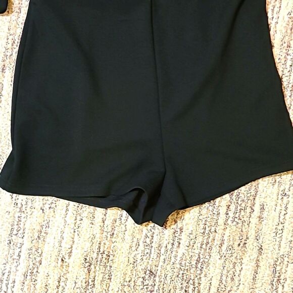 Shein One-piece Short Romper, Black with Sheer Sleeves, Size Large, NWOT - Picture 5 of 7